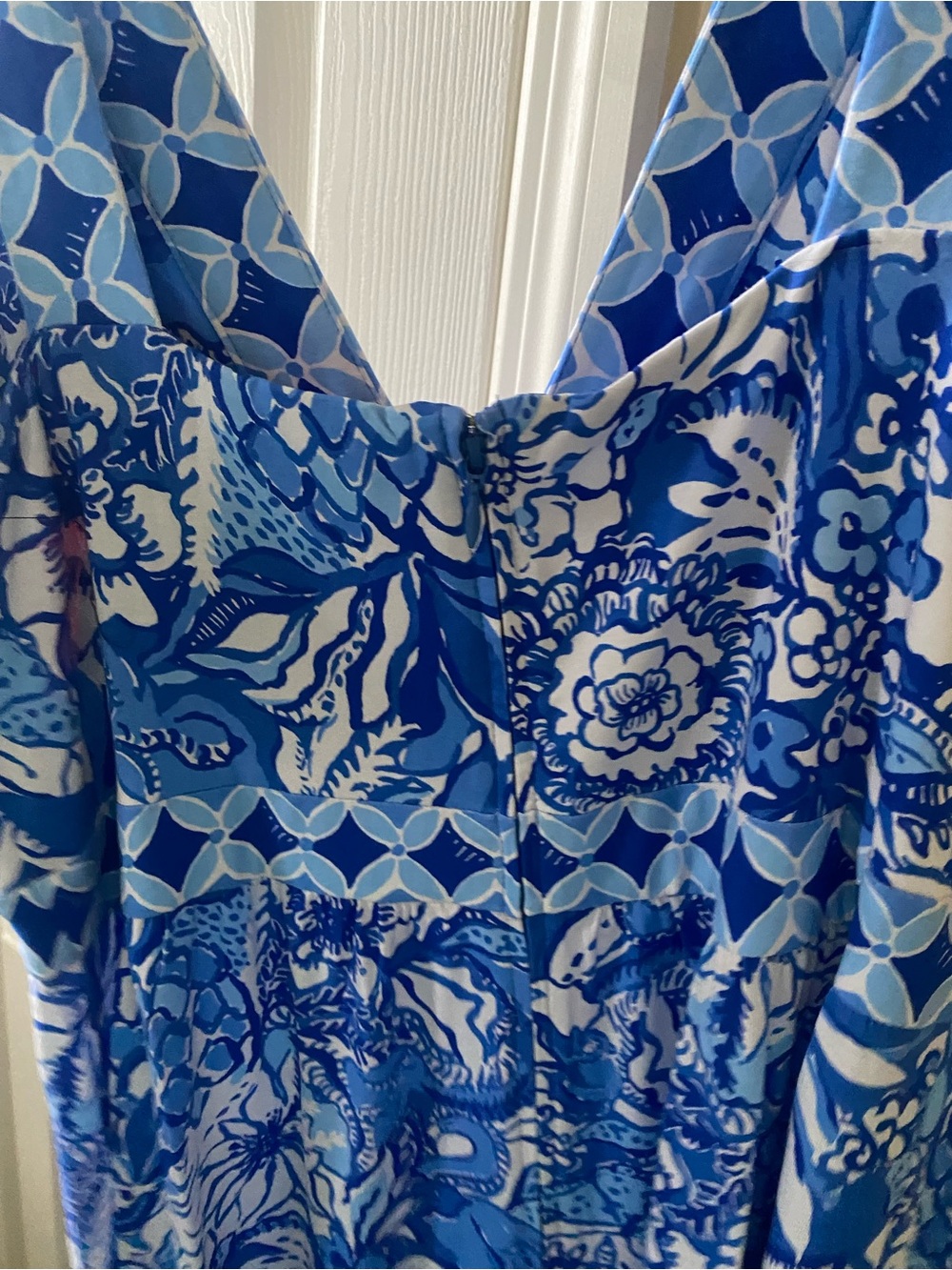 Lilly Pulitzer Blue & White Floral V-Neck Maxi Sundress - Picture 4 of 5